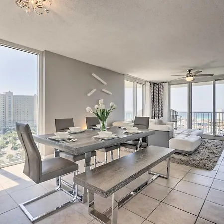 Destin Condo With Views, Heated Pool, And Beach Access